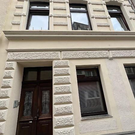 Retro Appartement Im Herzen Von Koeln Deutz Exterior foto